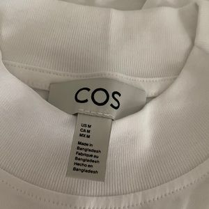 NWOTwhite tee